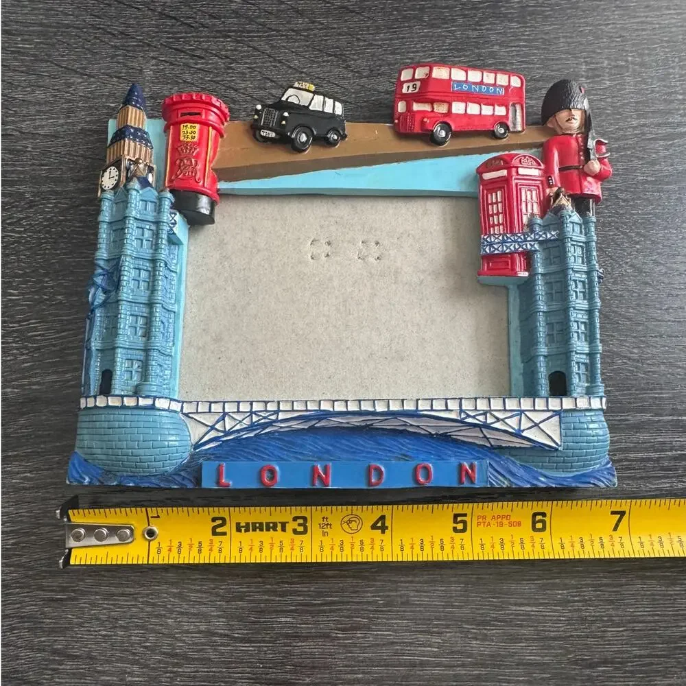 London Resin Photo Frame Landmarks Blue‎ Red Taxi Clock Tower